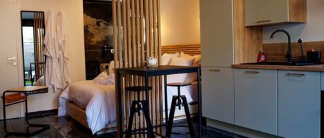 1 Schlafzimmer, Bügeleisen/Bügelbrett, WLAN, Bettwäsche