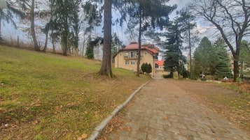 واجهة المنشأة