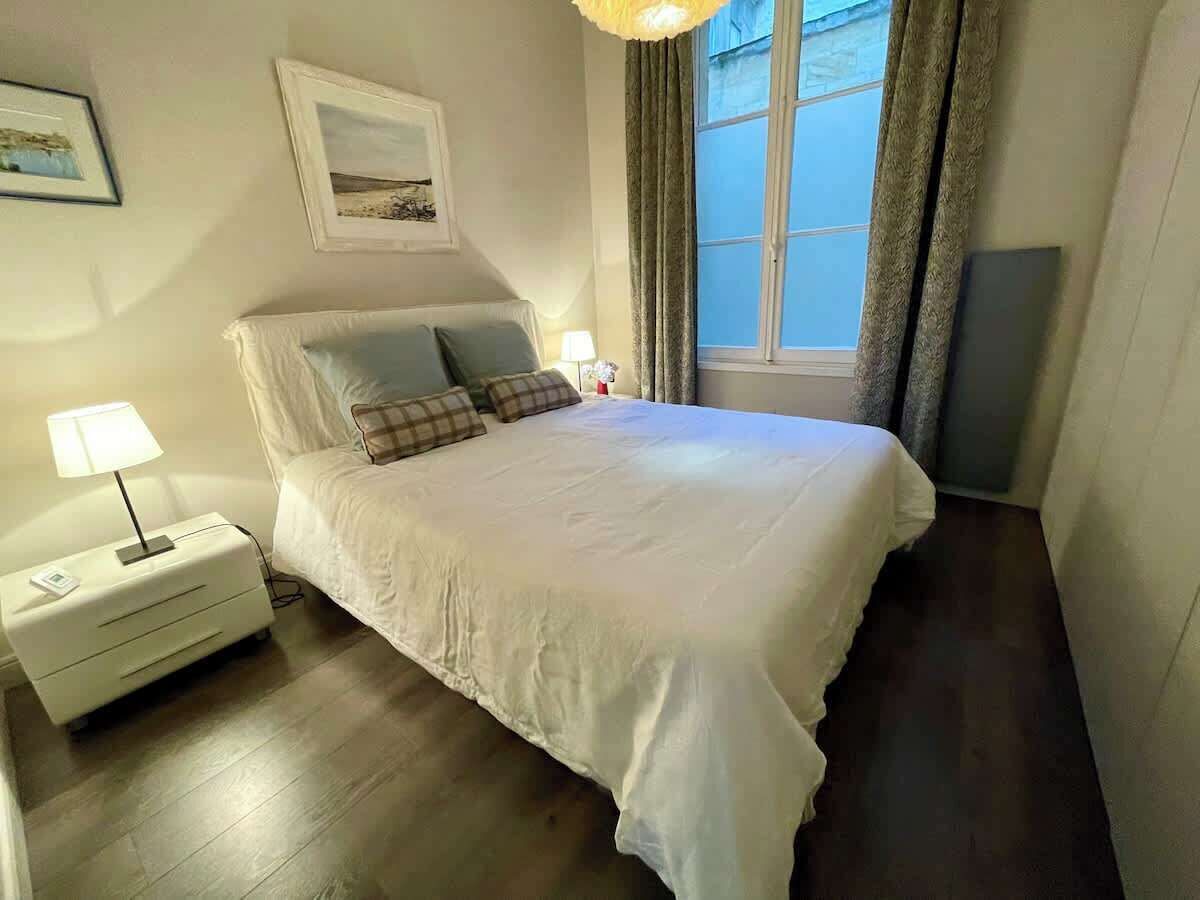 2 bedrooms, iron/ironing board, travel crib, WiFi