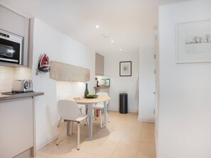 Dining - The Design Studio Apartment (Bath)