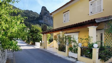 Facciata della struttura