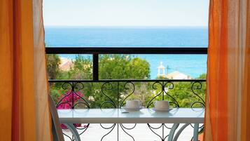 Apartamento, vista para o mar | Terraço/pátio