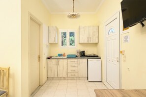 Private kitchen - Ammos Bay (Agios Gordios)