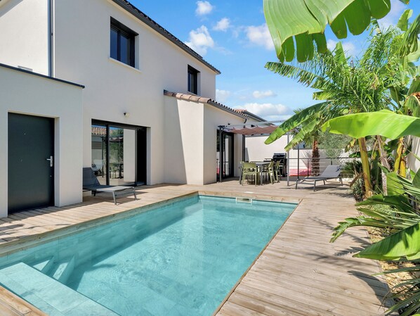 Outdoor pool - ⭐VILLA⭐HARMONIA⭐SWIMMING POOL⭐NEAR MONTPELLIER AND BEACHES⭐ (Saint-Jean-de-Védas)