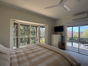 6 sovrum, skrivbord, strykjärn/strykbräda och wi-fi