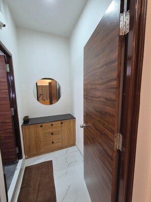 Amenidades de baño gratuitas, jabón, shampoo 