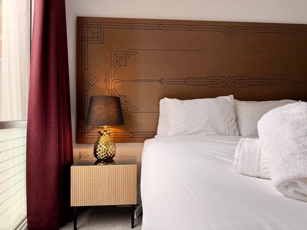 2 bedrooms, in-room safe, iron/ironing board, free WiFi