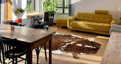Warm and atypical group gîte in the heart of nature