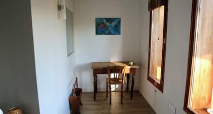 Warm and atypical group gîte in the heart of nature