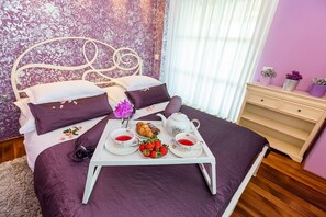 4 habitaciones, internet y ropa de cama 