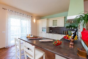 Dining - Villa Salvea (100391-K1) - Montizana (Montizana)