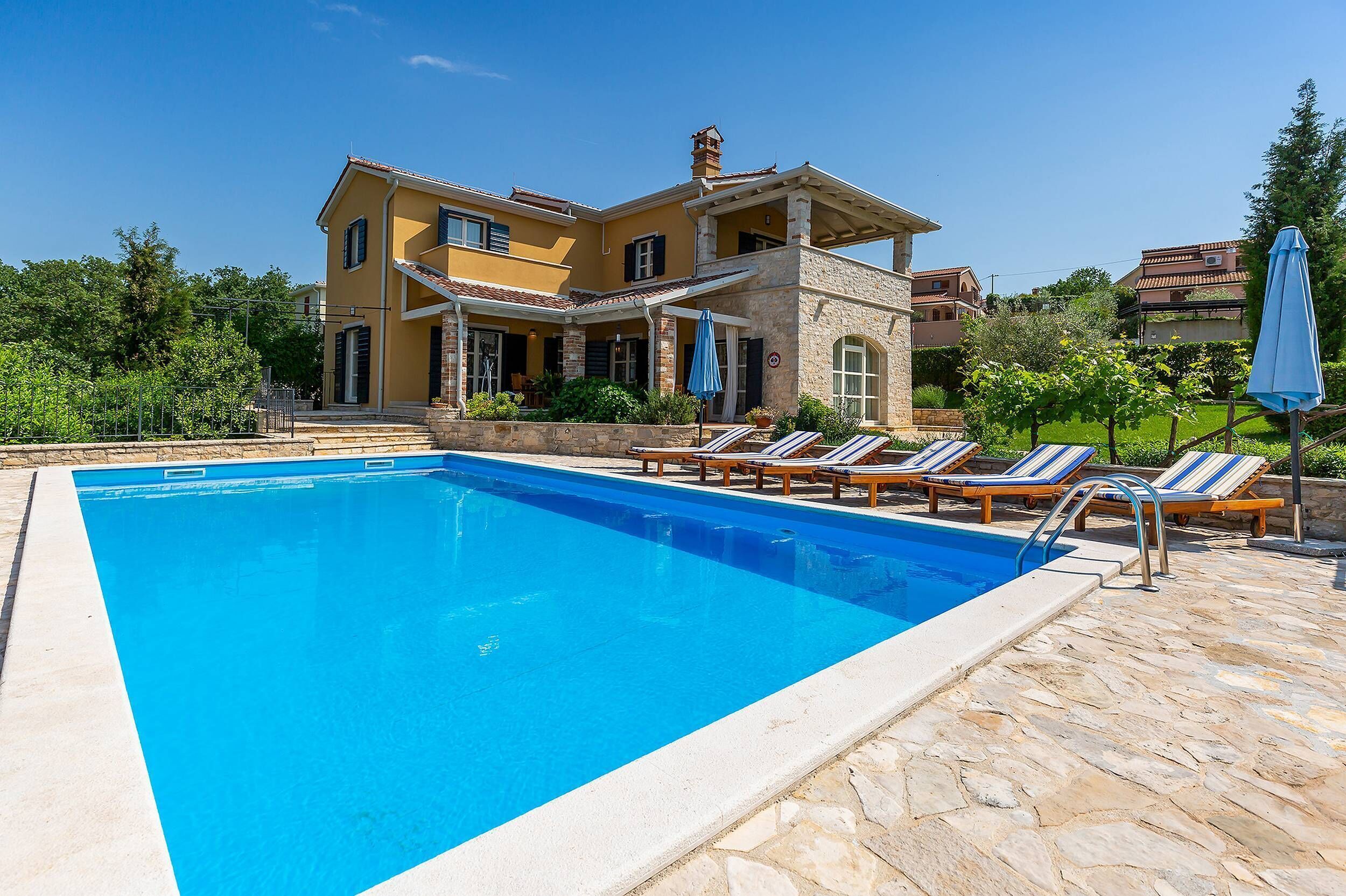 Una piscina climatizada