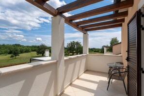 Property grounds - Villa Genia 2 (100091-K1) - Baderna (Baderna)