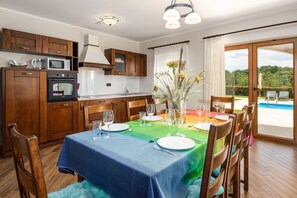 Dining - Villa Genia (100081-K1) - Baderna (Baderna)