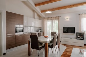 Dining - Villa La Vigna Blu (100231-K1) - Visnjan (Porec) (Visnjan (Porec))