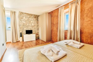 4 Schlafzimmer, Internetzugang, Bettwäsche