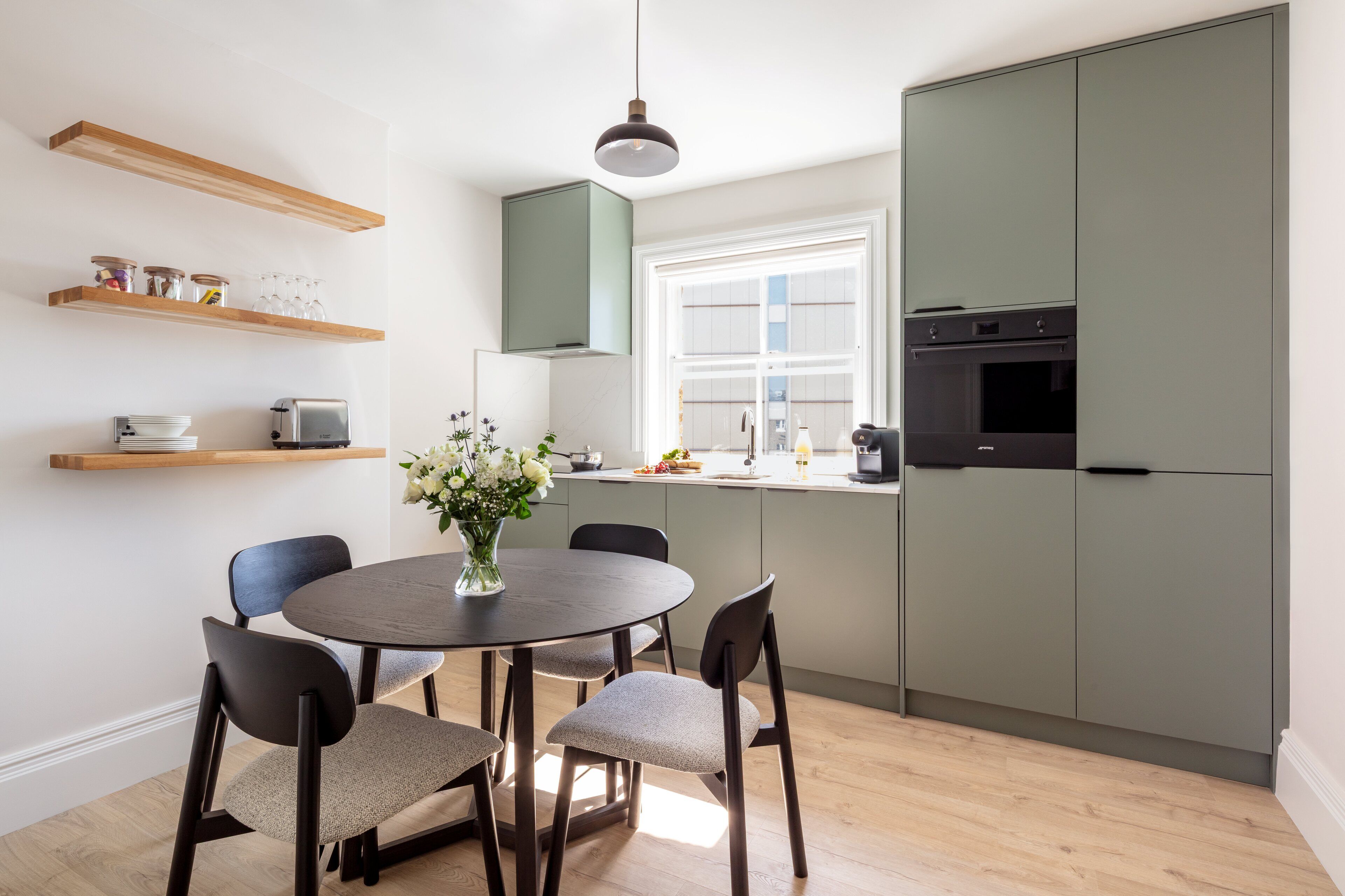 Apartment, 2 Bedrooms, City View | Private kitchen