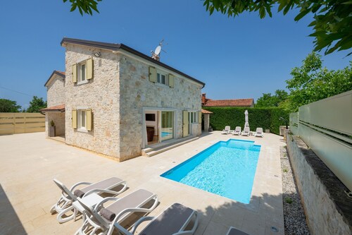 Villa Torresana (100211-K1) - Tar (Porec)