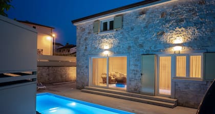 Villa Torresana (100211-K1) - Tar (Porec)