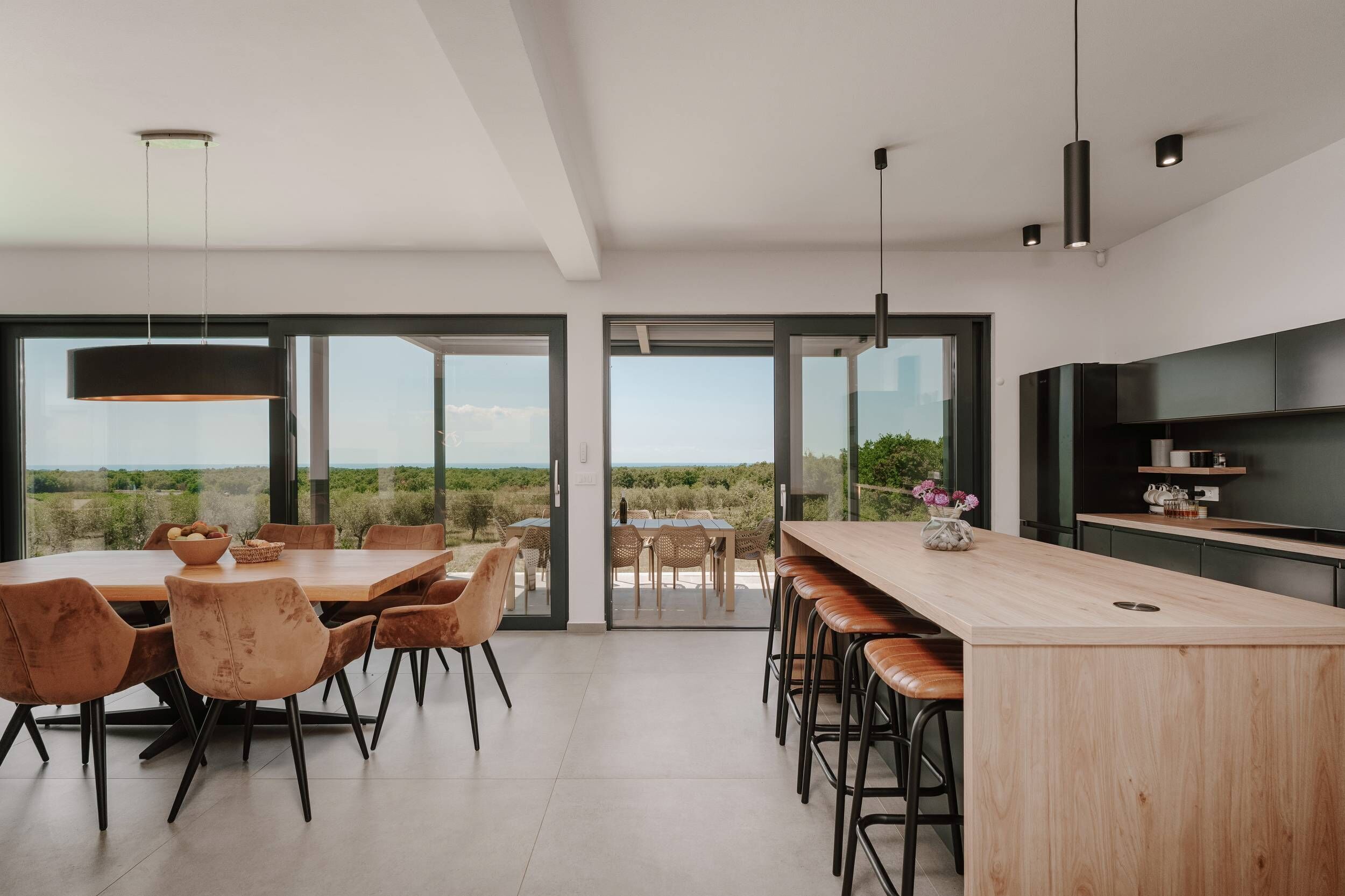 تناول الطعام