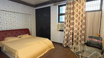 Deluxe Double Room | Free WiFi