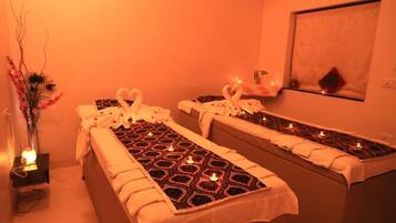 Couples treatment rooms, Ayurvedic treatments