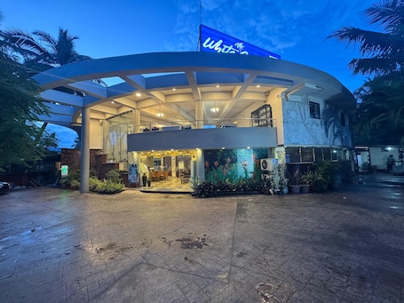 Fachada de la propiedad