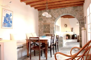 تناول الطعام