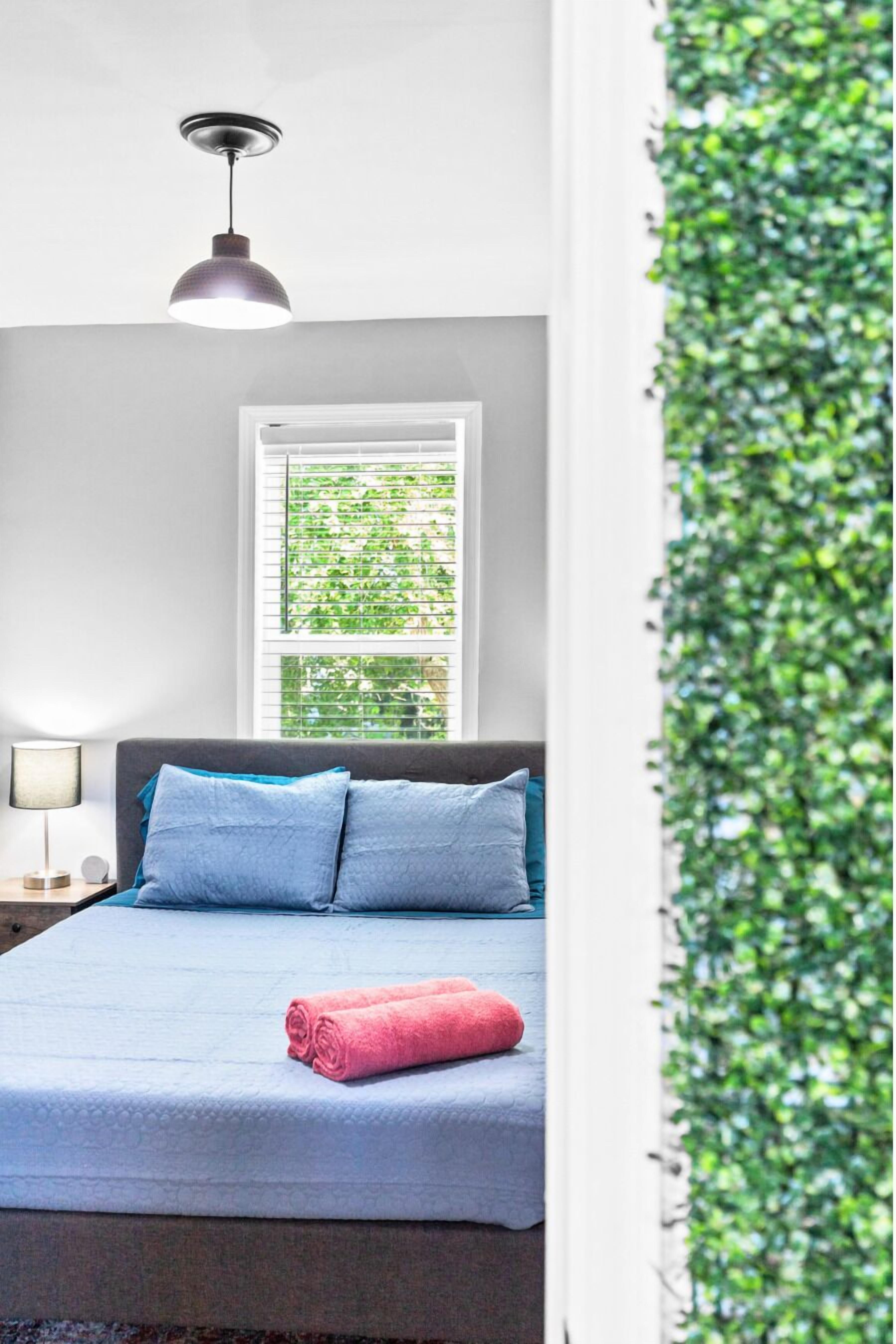 4 bedrooms, iron/ironing board, travel crib, free WiFi