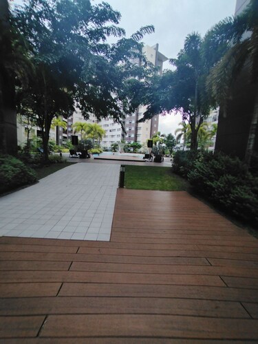 Cozy Staycation at Avida Iloilo