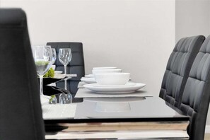 تناول الطعام