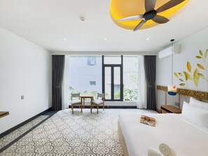 Studio Suite | Phòng cách âm, truy cập Internet không dây miễn phí, bộ trải giường 