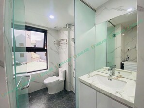 City-Zweibettzimmer | Badezimmer