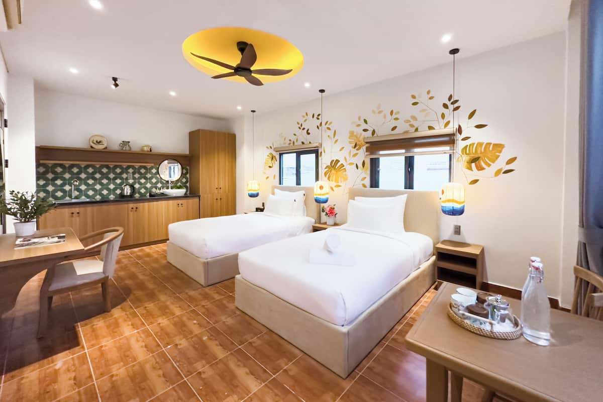 Habitación urbana con 2 camas individuales | Insonorización, wifi gratis y ropa de cama