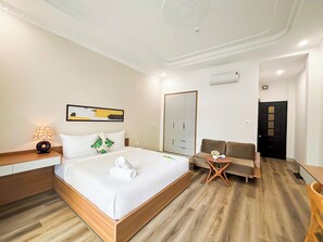 Studio Suite | Free WiFi, bed sheets