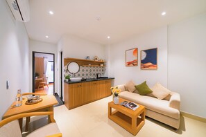 City Apartment | Private kitchen | Microwave, stovetop, cookware/dishes/utensils - Sujet Center Hotel by Haviland  (Hai Chau)