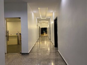 Lobby - Dartford Hotels and Suites (Benin City)