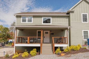 Exterior - Mabel's Place - 3BR, 2.5BA, Newly Renovated Duplex (Waynesville)