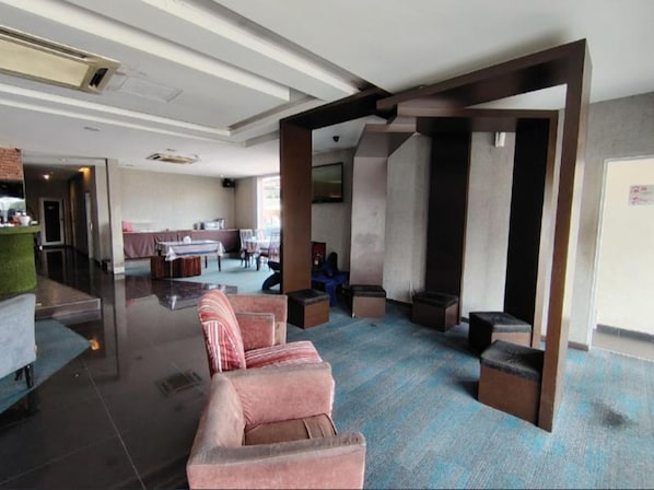 Lobby - Newland Hotel by Ardens - Taman Pelangi (Johor Bahru)