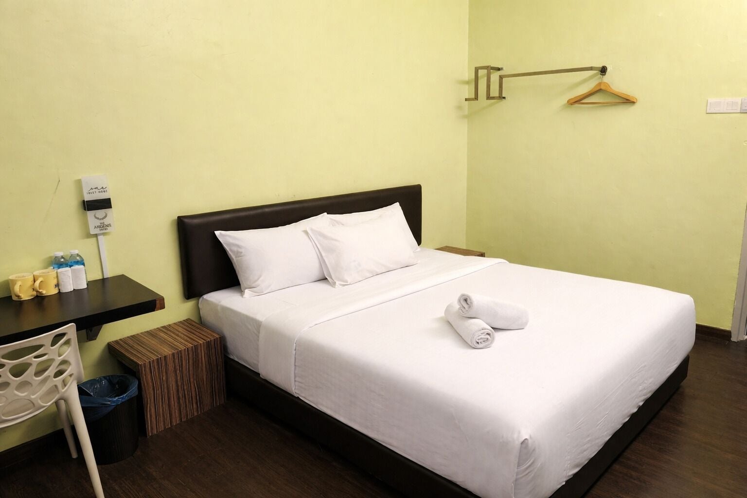 Iron/ironing board, free WiFi