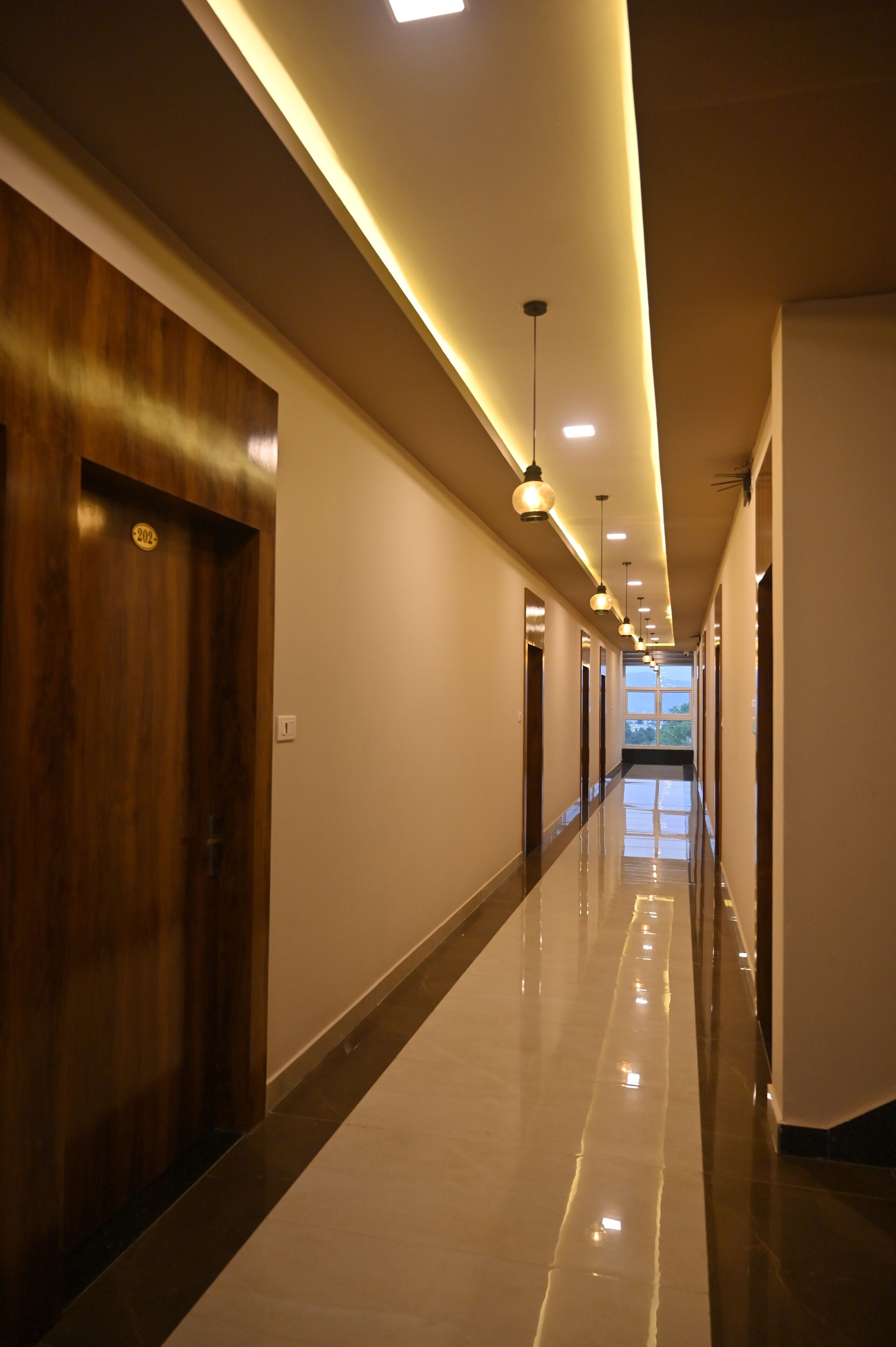 Dutxa, articles de tocador gratuïts, tovalloles i sabó 