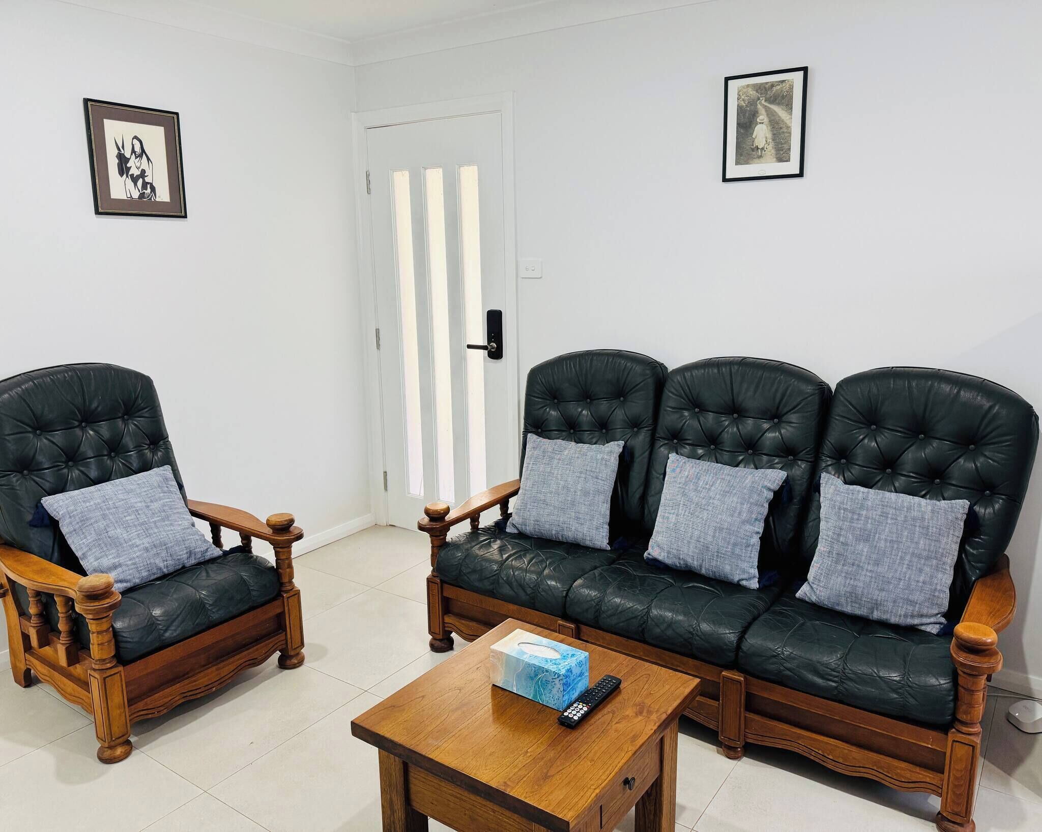 Nhà, 3 phòng ngủ, hút thuốc, ban công | Phòng khách