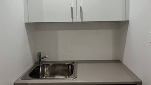House, 3 Bedrooms, Smoking, Balcony | Interior - Bran new Home With Ducted AC to Stay in Sydney (Sydney)