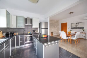 Apartment, 3 Bedrooms, Balcony, City View | Interior - Lena Court - Spacious 3bdr, City Views & Large Balcony (Limassol)