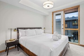 1 多间卧室、熨斗/熨衣板、WiFi、床单