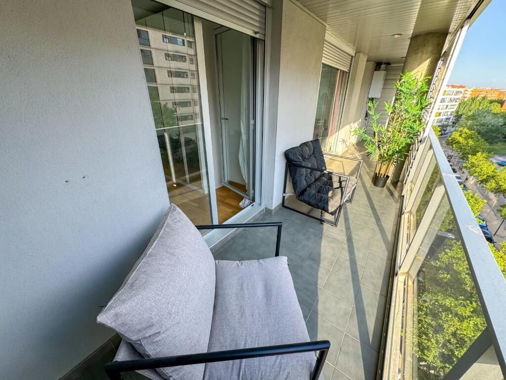 ลานระเบียง/นอกชาน