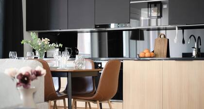 Tampere Soccer Stadium 82sqm for 7 guest by Comein