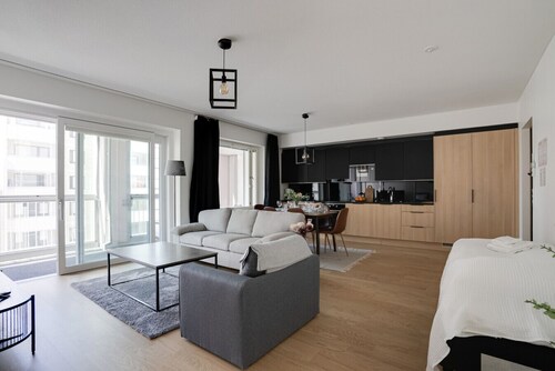 Tampere Soccer Stadium 82sqm for 7 guest by Comein