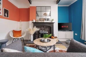 Living area - High Peak Cottage | Peak District | Countryside Escape (Hadfield)