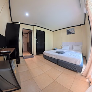 Basic Single Room, City View | In-room safe, free WiFi - Stay 94 Patong (Patong)